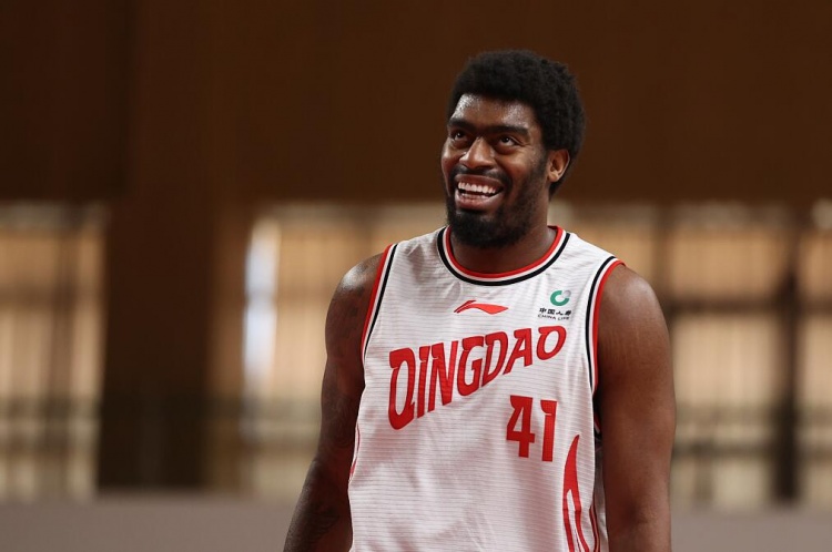 乐鱼体育app下载-浙江男篮即将签下外援达卡里-约翰逊